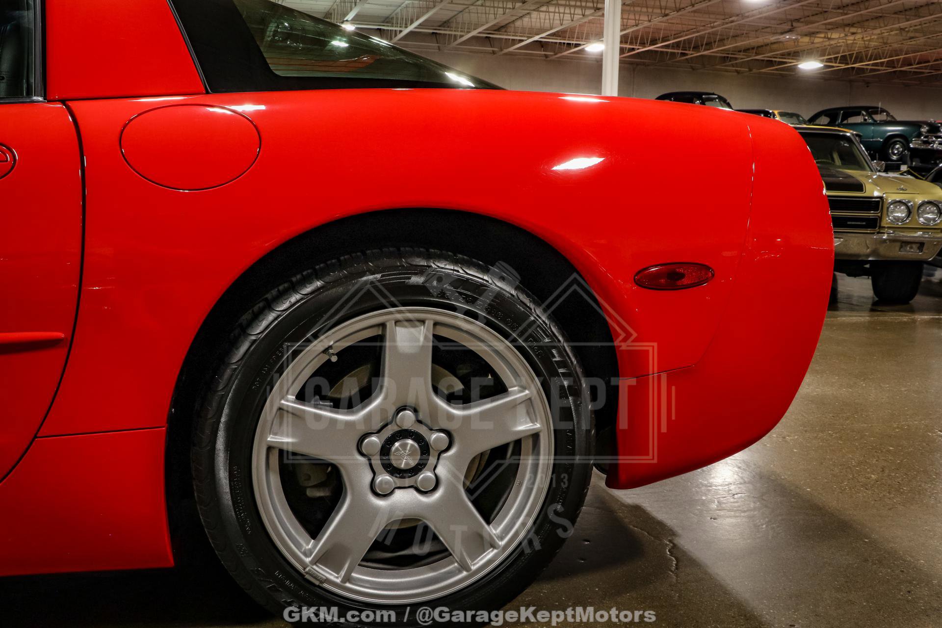 Used 1997 Chevrolet Corvette Coupe w/ Roof Pkg image 31
