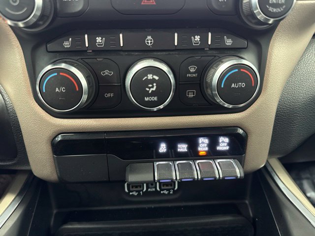 Used 2022 RAM 1500 Laramie AWD/4WD image 43