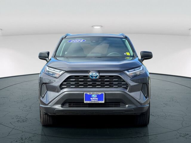 Used 2024 Toyota RAV4 LE AWD/4WD image 9