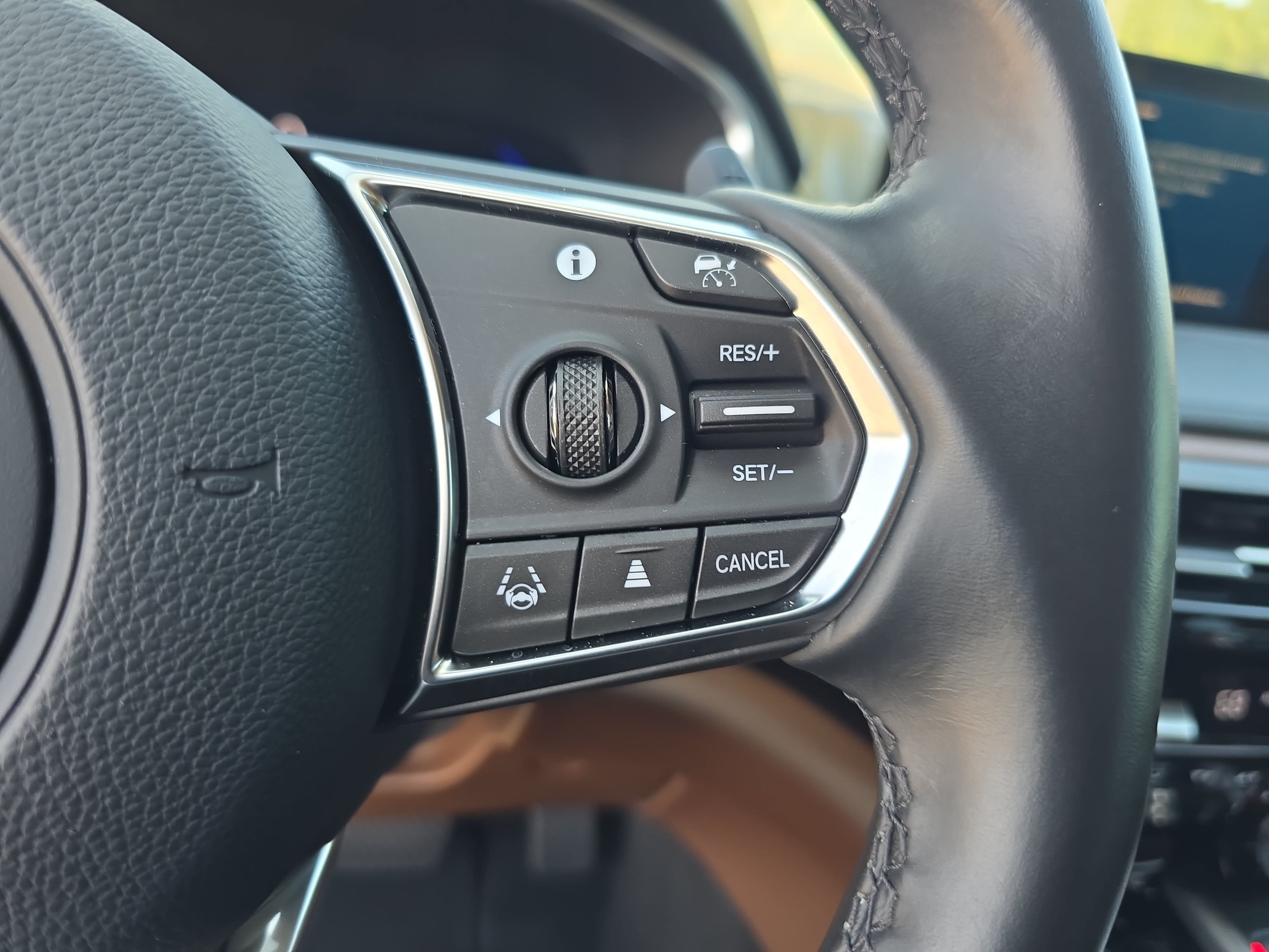 Certified 2023 Acura MDX w/ Technology Package FWD image 20