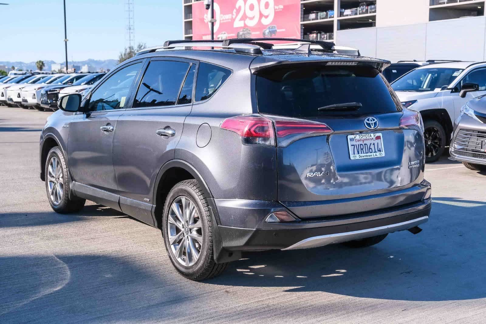 Used 2016 Toyota RAV4 Limited AWD/4WD image 6