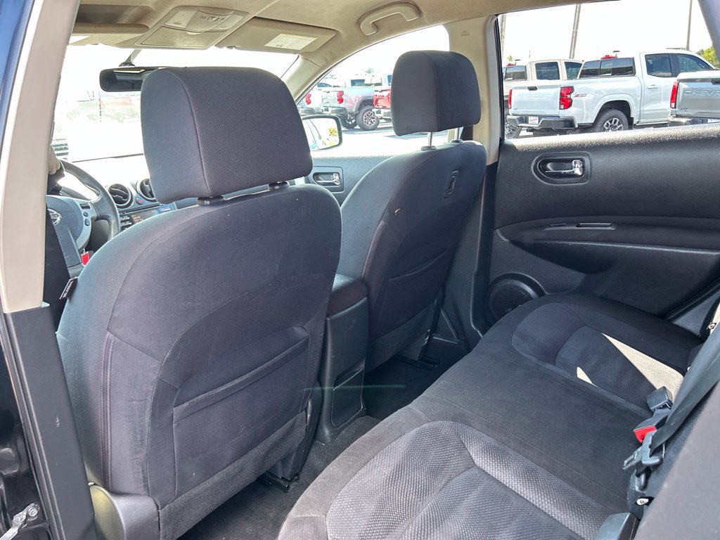 Used 2013 Nissan Rogue S w/ Special Edition Pkg AWD/4WD image 32