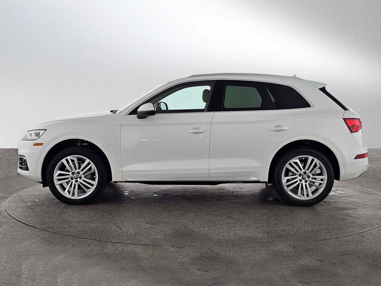 Used 2018 Audi Q5 Prestige w/ Prestige Package AWD/4WD image 6