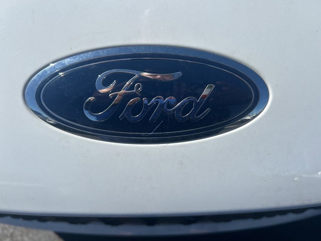 Used 2020 Ford Escape SE image 14