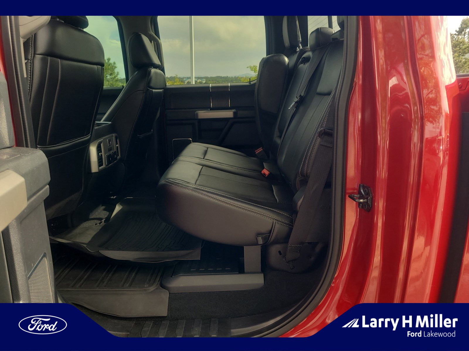 Used 2021 Ford F350 Lariat AWD/4WD image 17