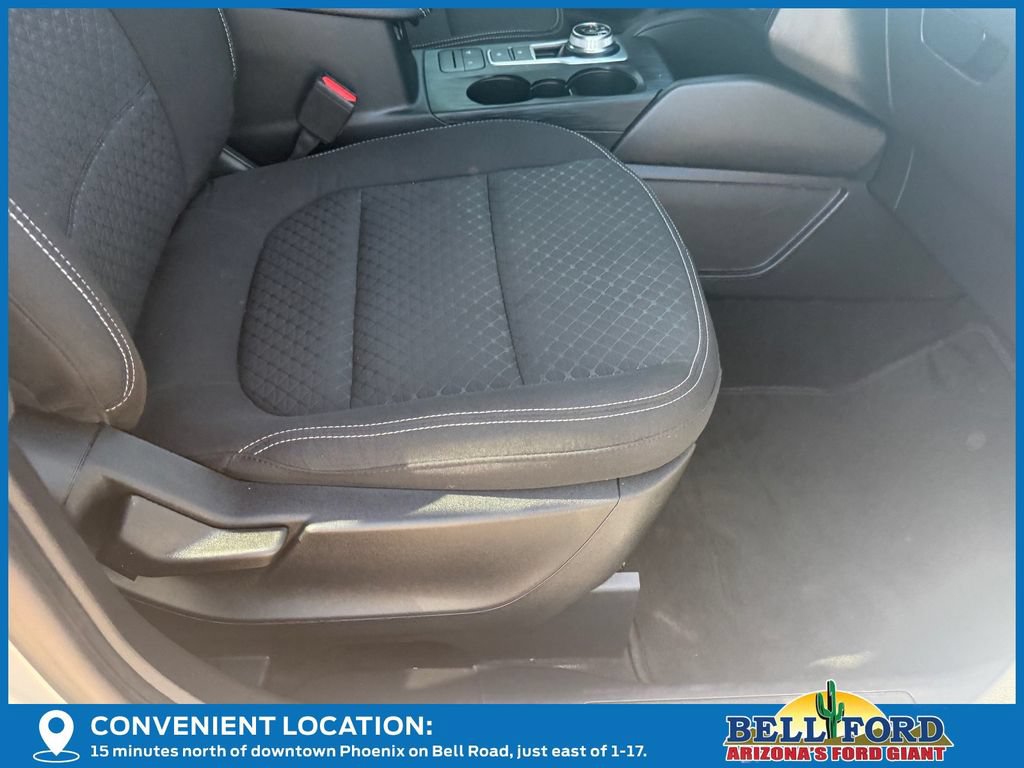 Used 2023 Ford Escape Active FWD image 9