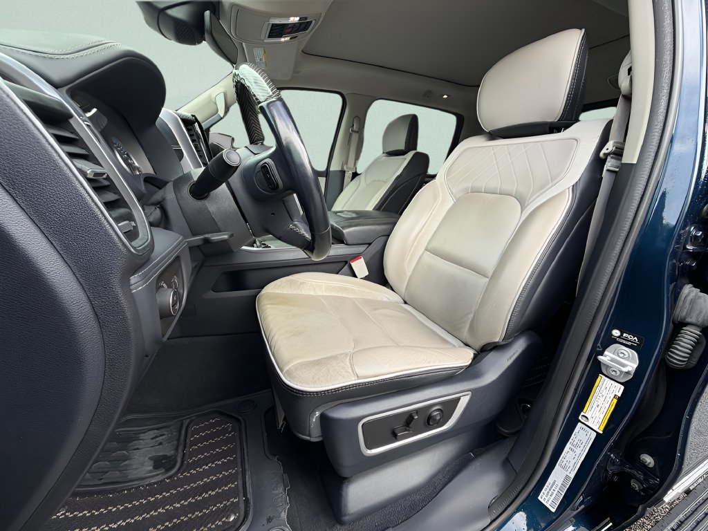 Used 2022 RAM 1500 Limited AWD/4WD image 10