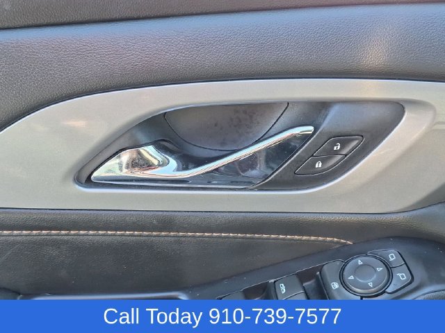 Used 2021 Chevrolet Traverse LT w/ LPO, Floor Liner Package AWD/4WD image 12