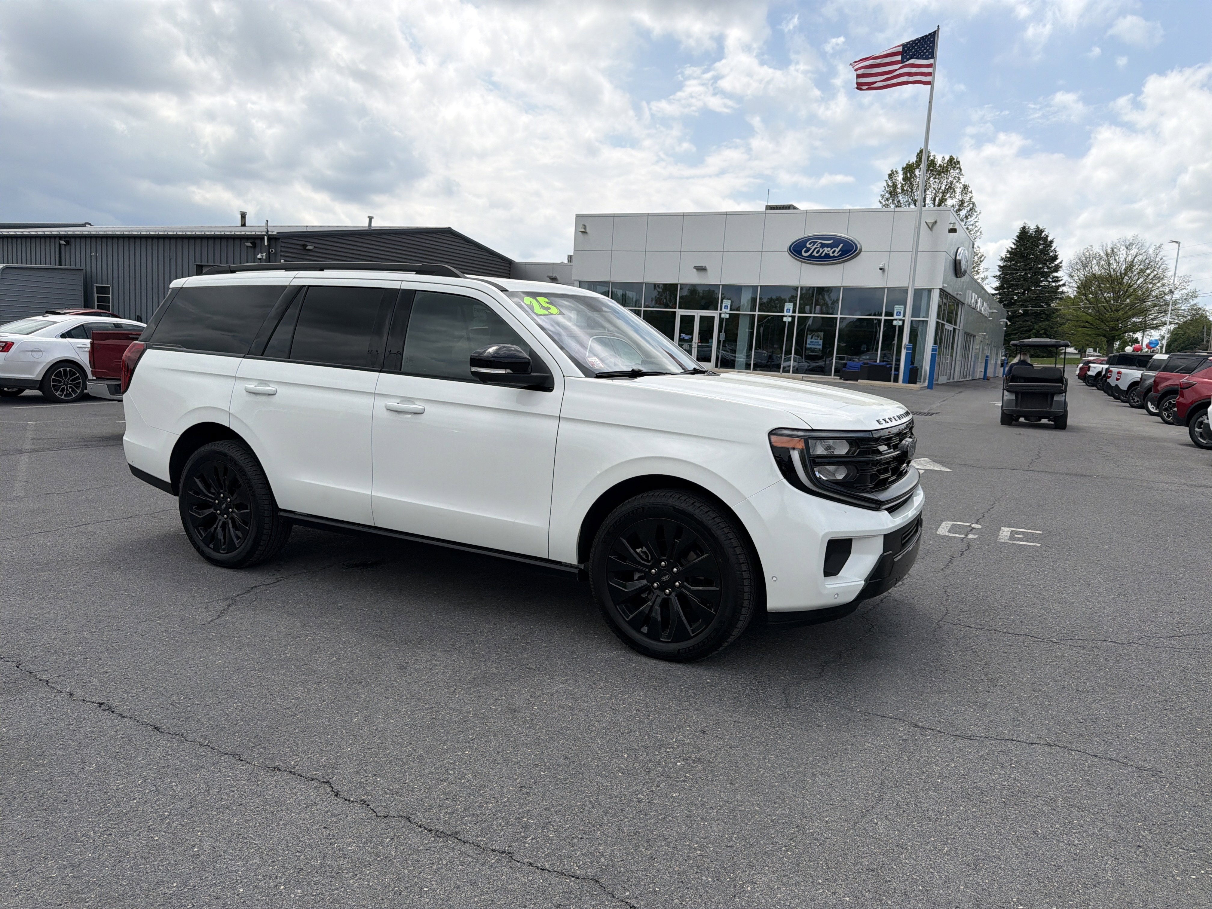 Used 2025 Ford Expedition Platinum w/ Stealth Appearance Package