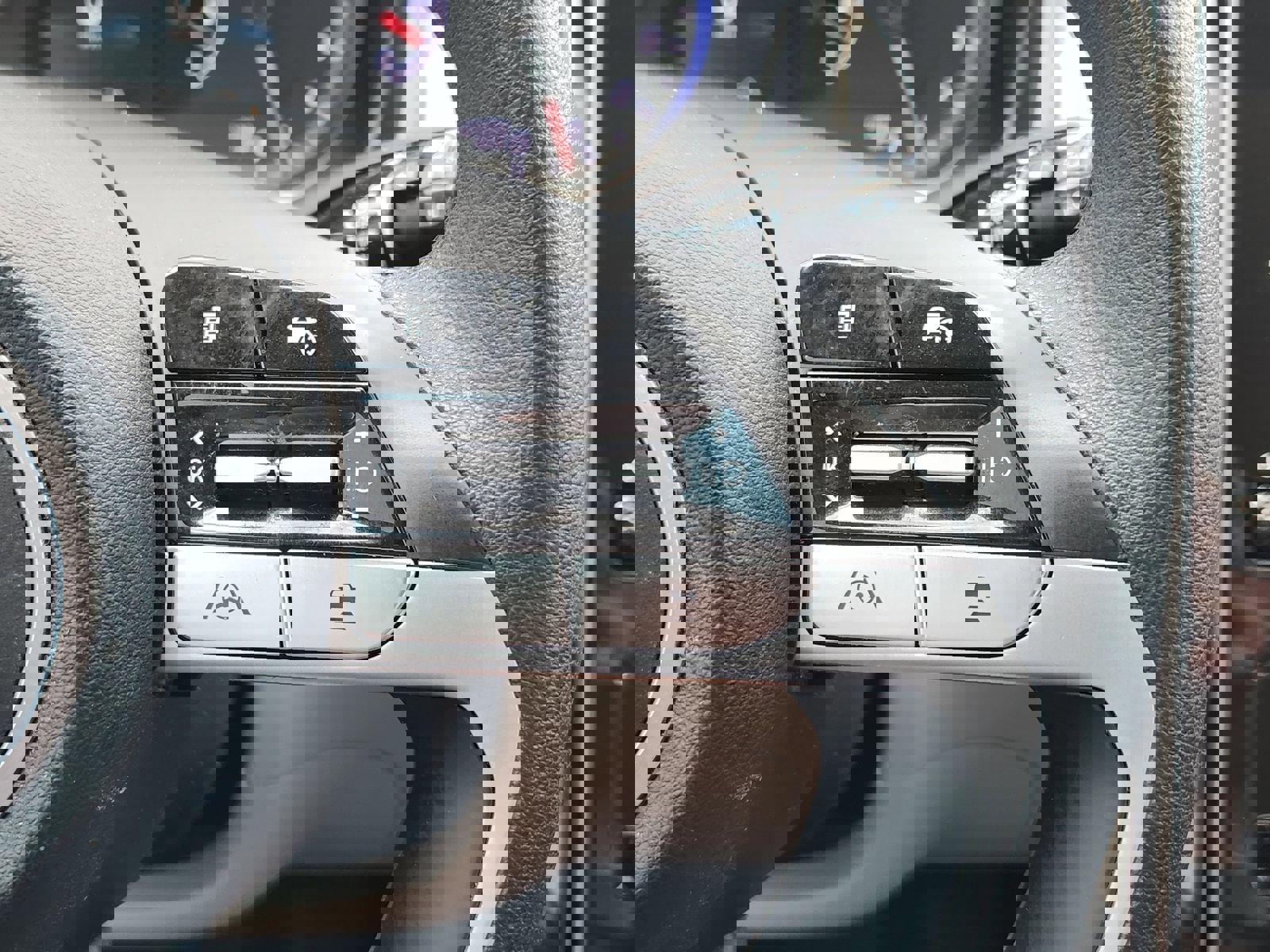 Used 2024 Hyundai Tucson SEL FWD image 36