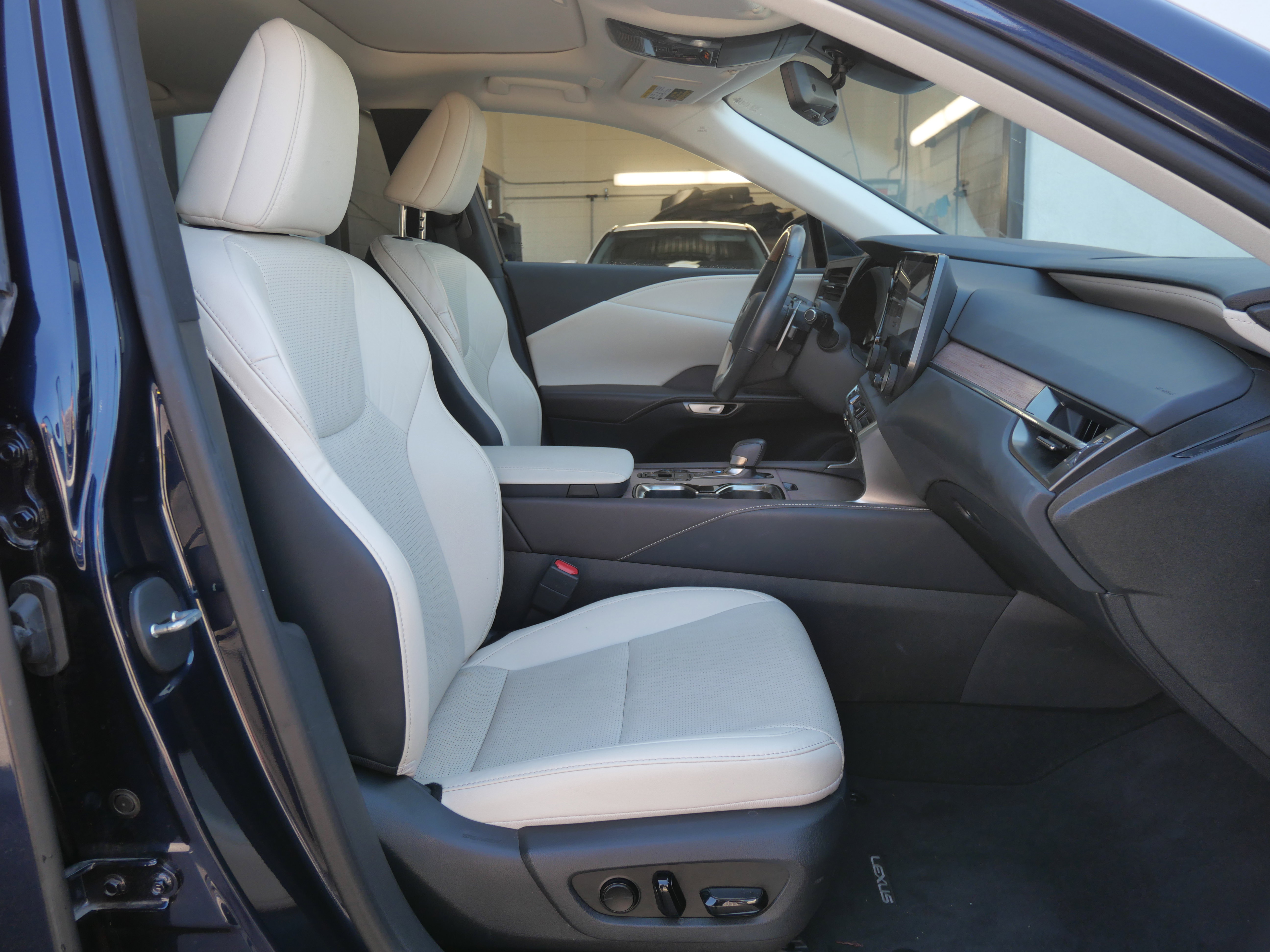 Certified 2024 Lexus RX 350 Premium Plus image 13