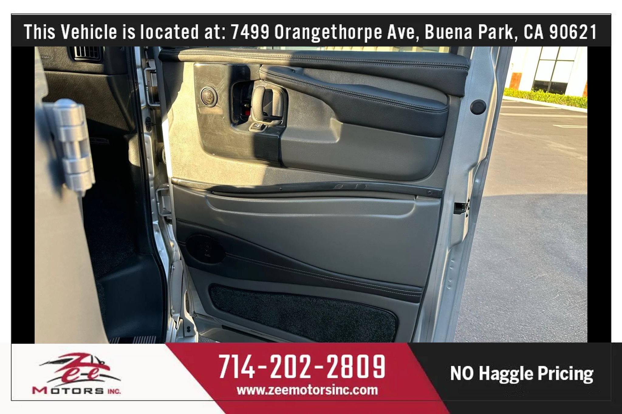 Used 2015 Chevrolet Express 2500 Extended image 48