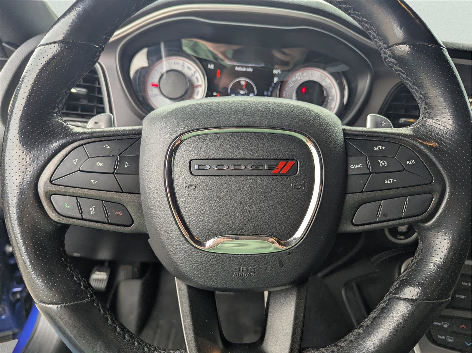 Used 2022 Dodge Challenger R/T w/ Shaker Package image 27