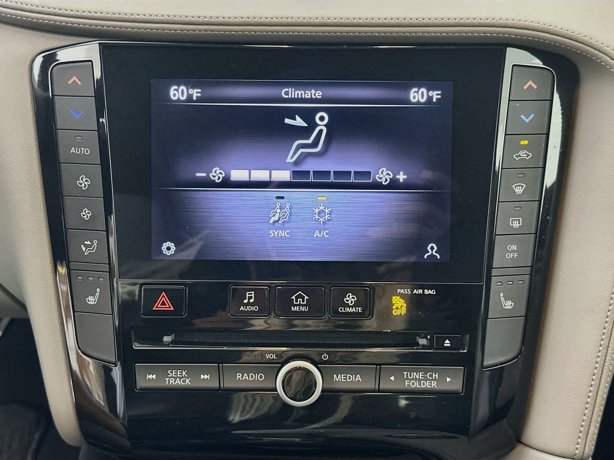 Used 2023 INFINITI QX50 Luxe FWD image 22