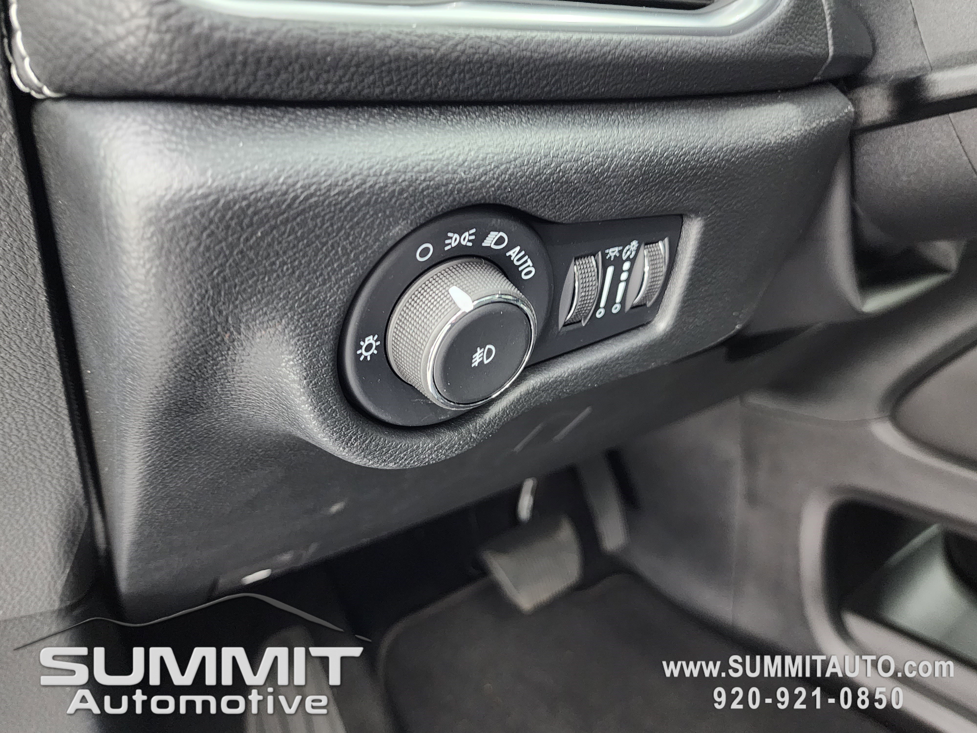 New 2026 Chrysler Pacifica Limited w/ S Appearance Package image 44