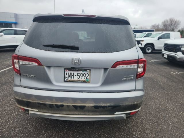 Used 2020 Honda Pilot Elite image 3