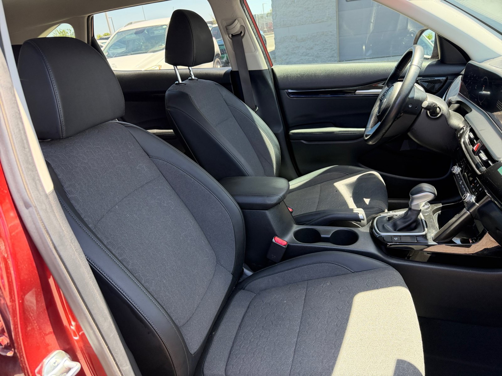 Used 2024 Kia Seltos S FWD image 30