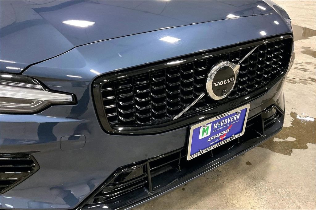 Certified 2024 Volvo S60 T8 Plus w/ Climate Package AWD/4WD image 33