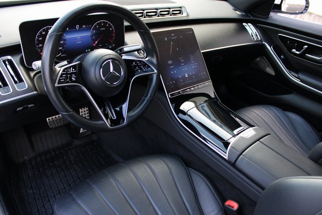 Used 2023 Mercedes-Benz S 500 4MATIC w/ AMG Line image 7