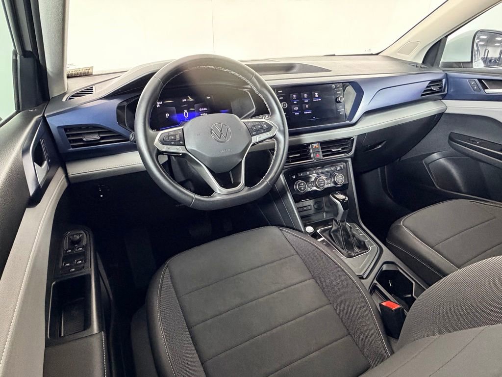 Used 2024 Volkswagen Taos SE FWD image 15