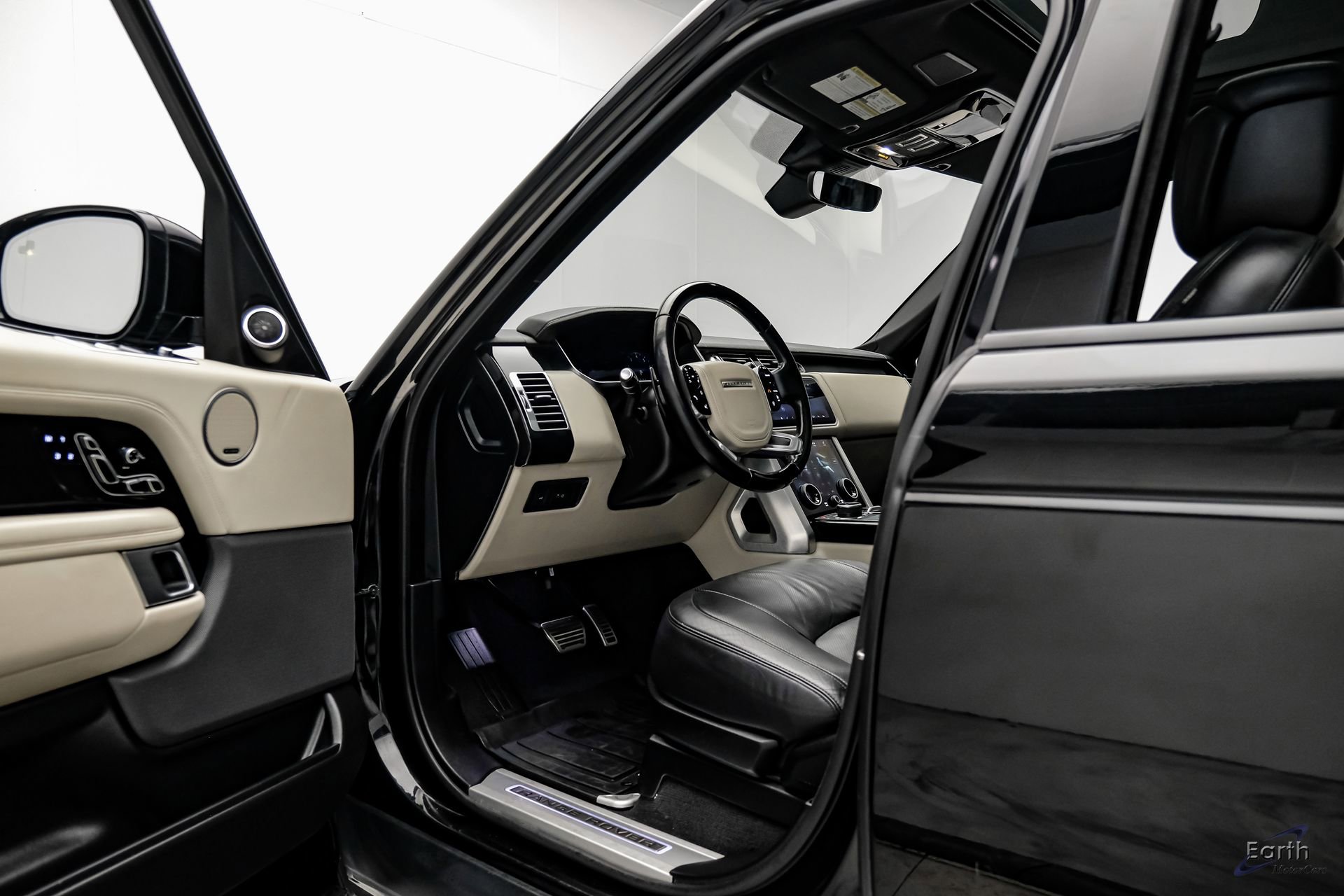 Used 2022 Land Rover Range Rover Westminster Edition image 35
