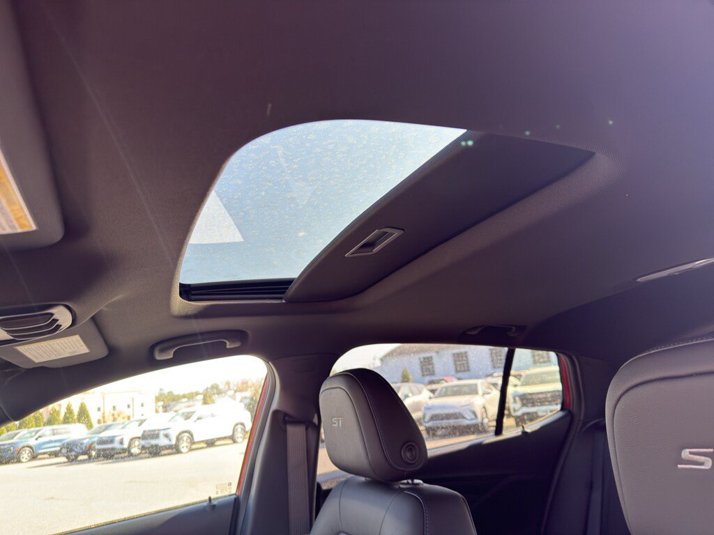 New 2026 Buick Envista Sport Touring FWD image 9