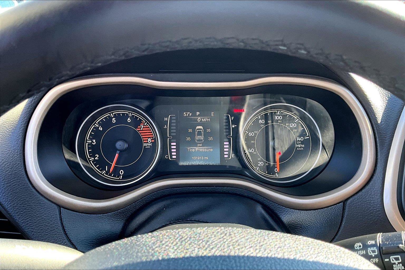 Used 2018 Jeep Cherokee Latitude w/ Altitude Package AWD/4WD image 14