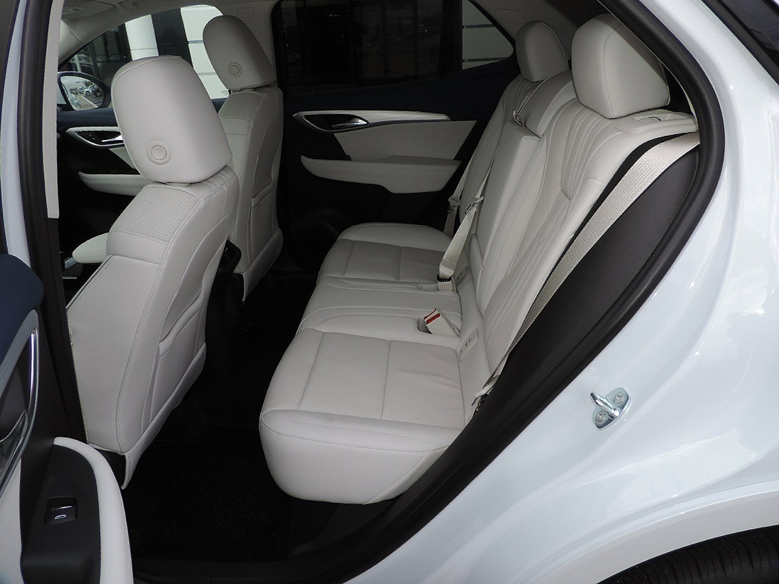 New 2026 Buick Envision Avenir AWD/4WD image 16