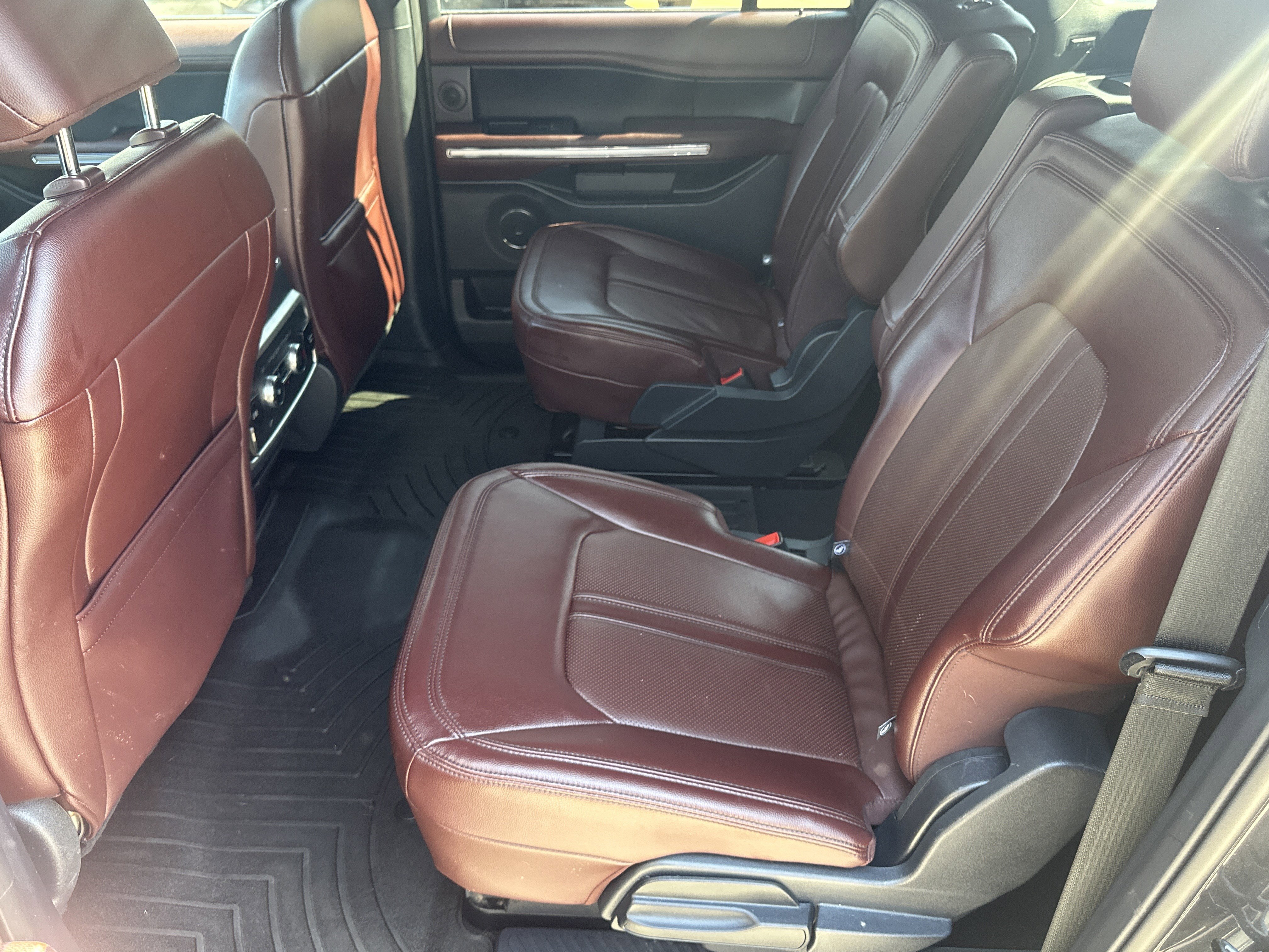 Used 2024 Ford Expedition Max Limited RWD image 30