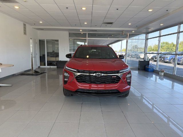 New 2026 Chevrolet Trax RS w/ Driver Confidence Package FWD image 3