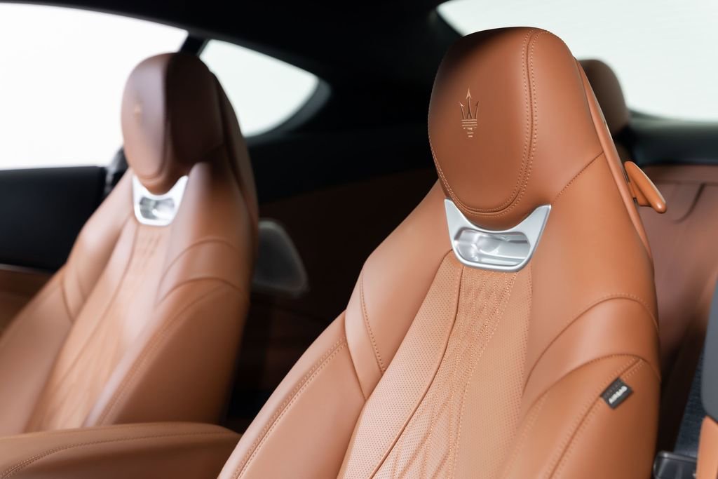 Used 2025 Maserati GranTurismo Modena AWD/4WD image 37