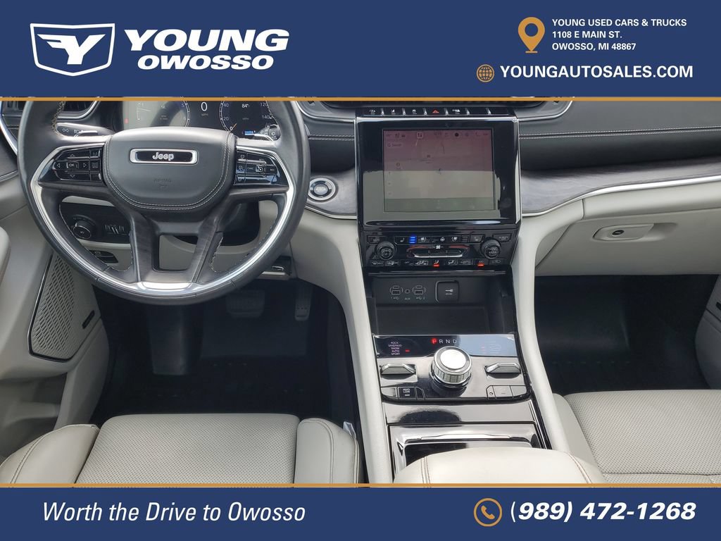 Used 2022 Jeep Grand Cherokee Overland w/ Luxury Tech Group IV AWD/4WD image 26