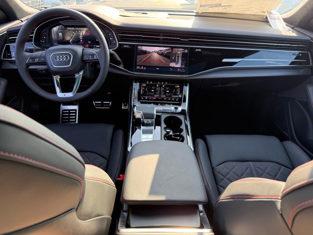 New 2027 Audi SQ8 Prestige AWD/4WD image 9