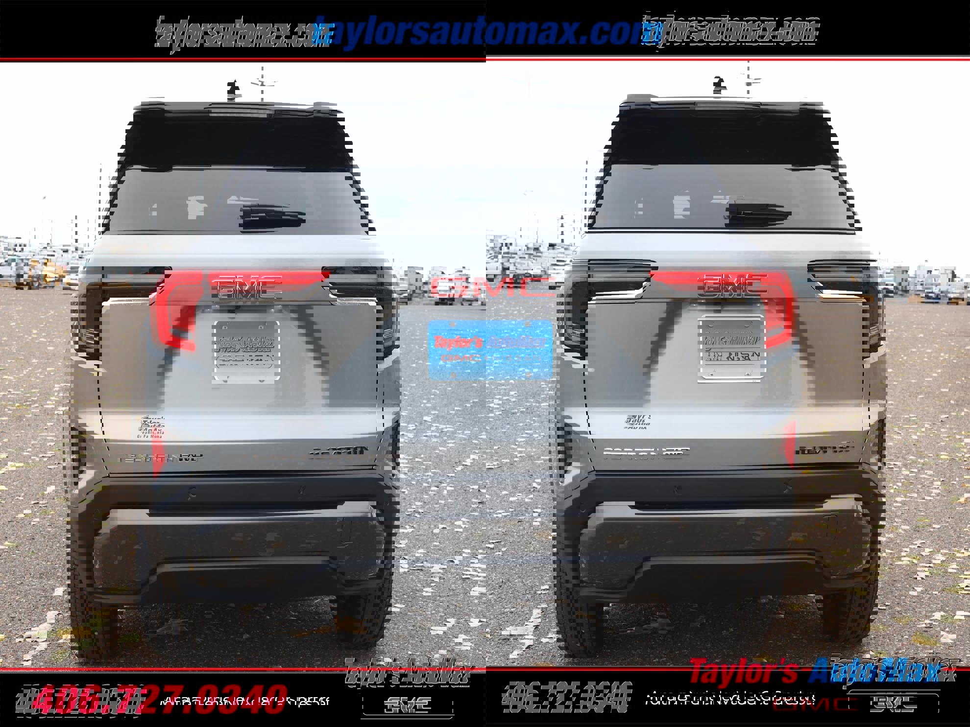 New 2026 GMC Terrain Elevation w/ LPO, Floor Liner Package image 39