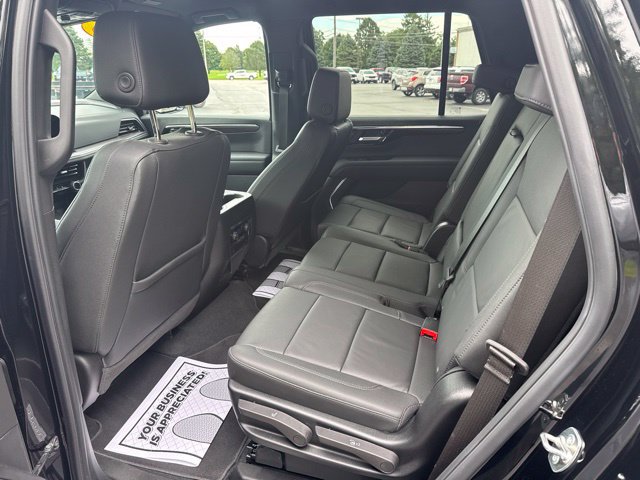 Used 2026 Chevrolet Tahoe Z71 AWD/4WD image 11
