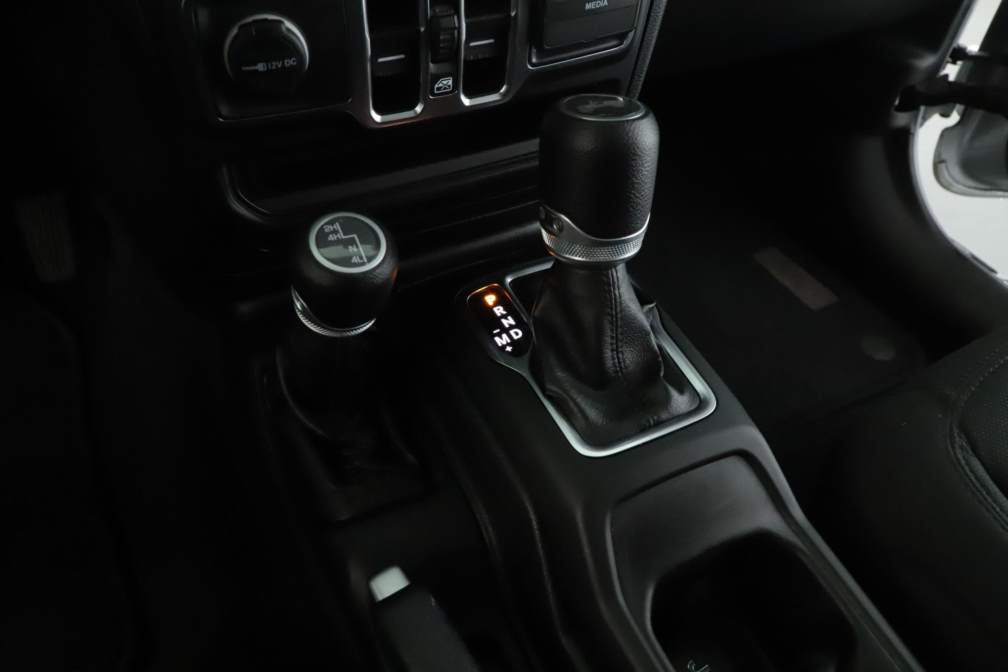 Used 2021 Jeep Wrangler Unlimited Sport AWD/4WD image 15