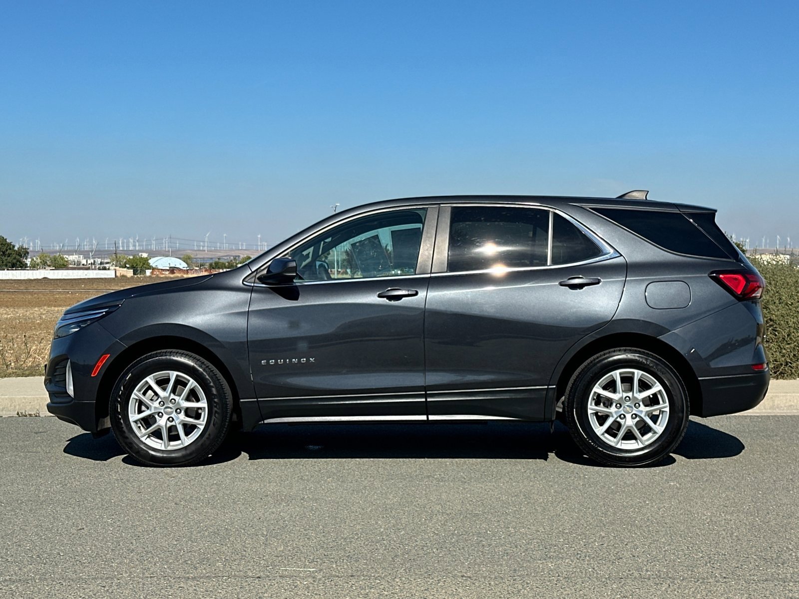 Used 2023 Chevrolet Equinox LT image 7
