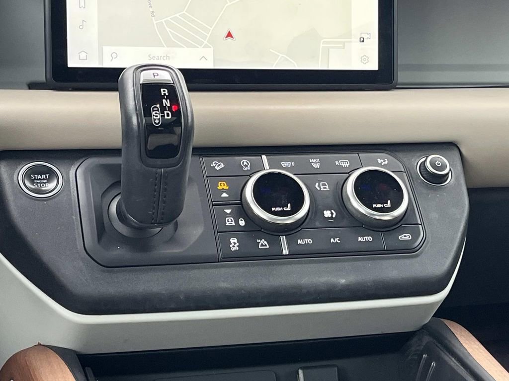 Used 2021 Land Rover Defender 110 X-Dynamic HSE image 17