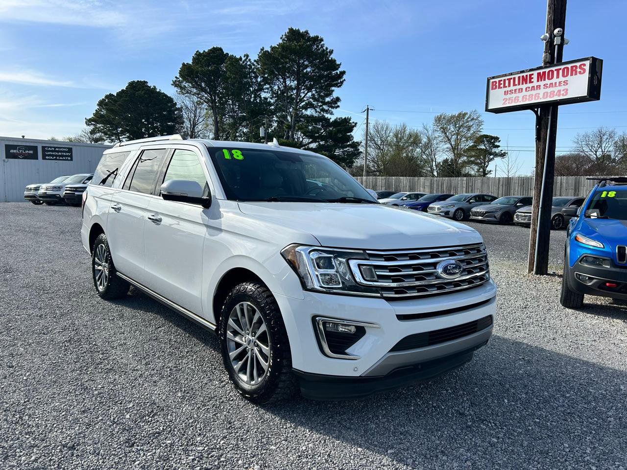 Used 2018 Ford Expedition Max Limited RWD image 3