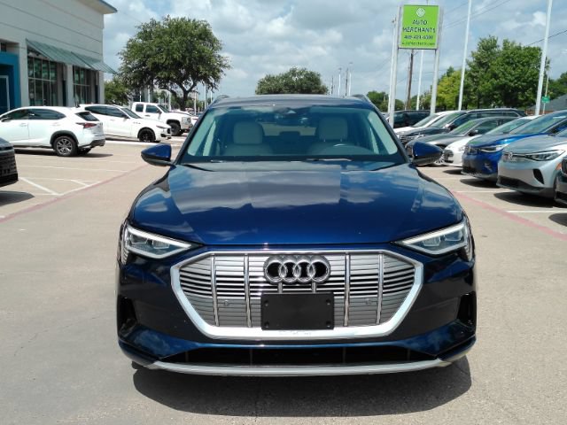 Used 2021 Audi e-tron Premium AWD/4WD image 3