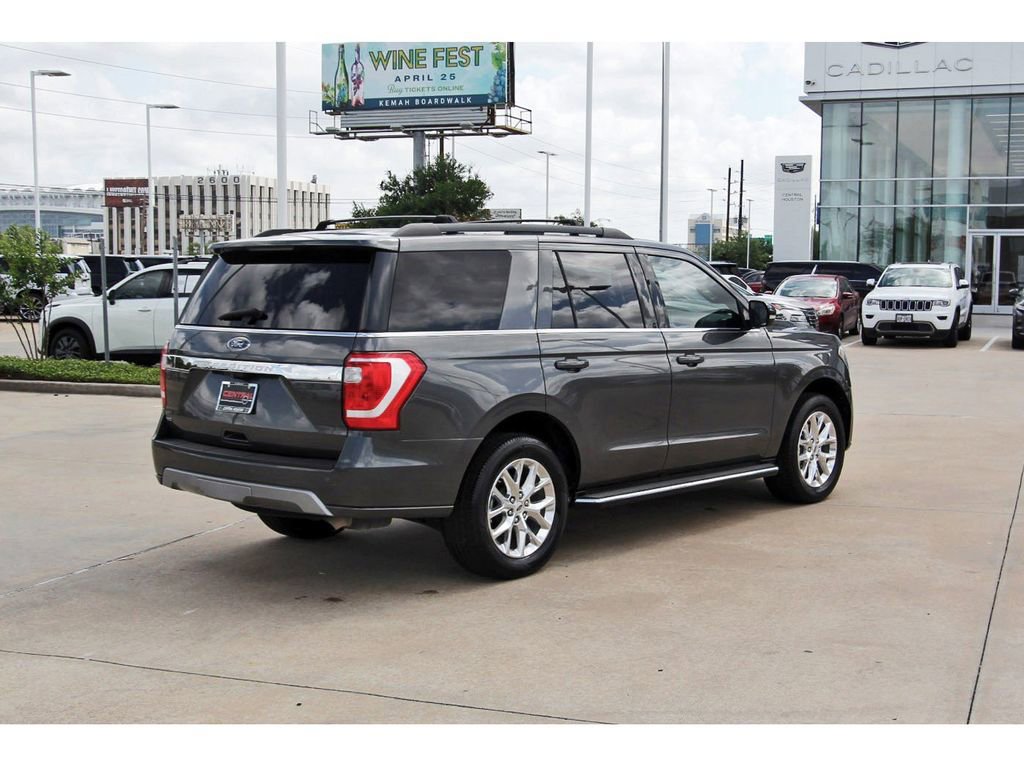 Used 2021 Ford Expedition XLT image 5