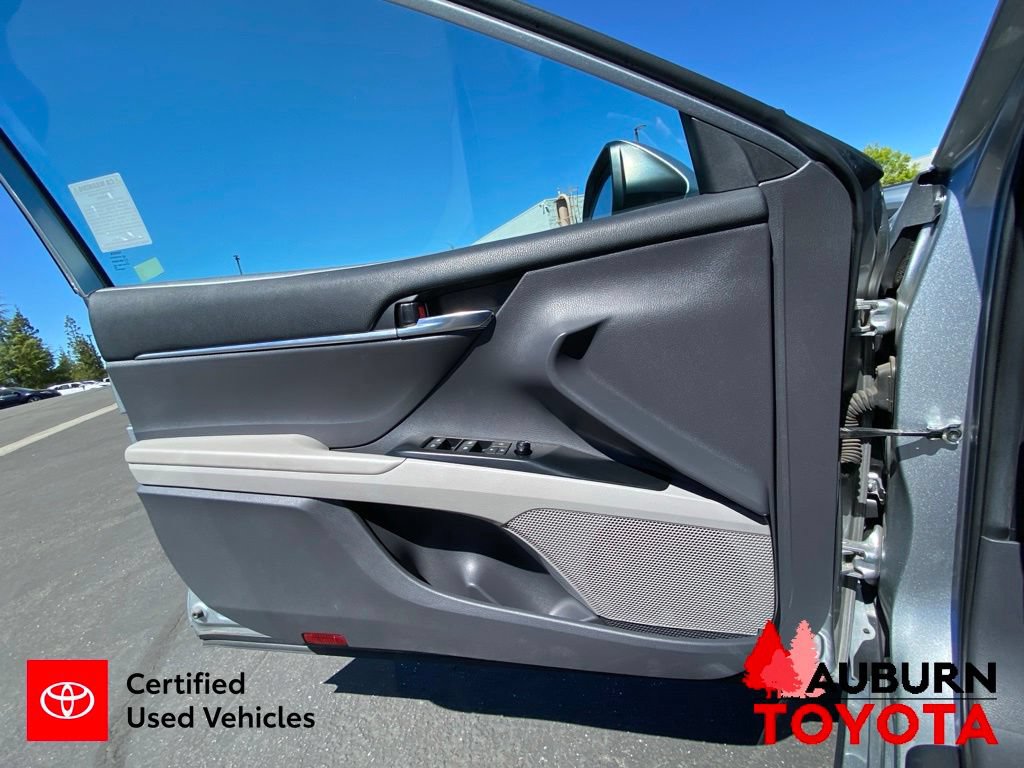 Certified 2020 Toyota Camry LE w/ Sunroof Package FWD image 32