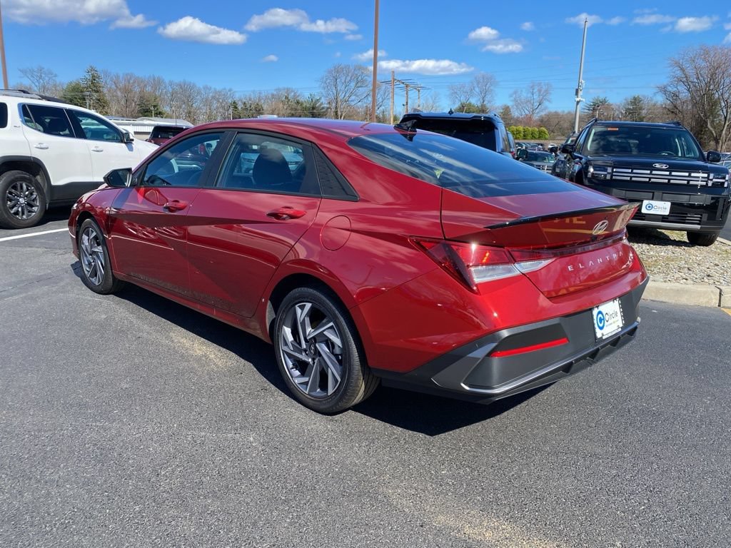 New 2025 Hyundai Elantra Sport w/ Cargo Package FWD image 8