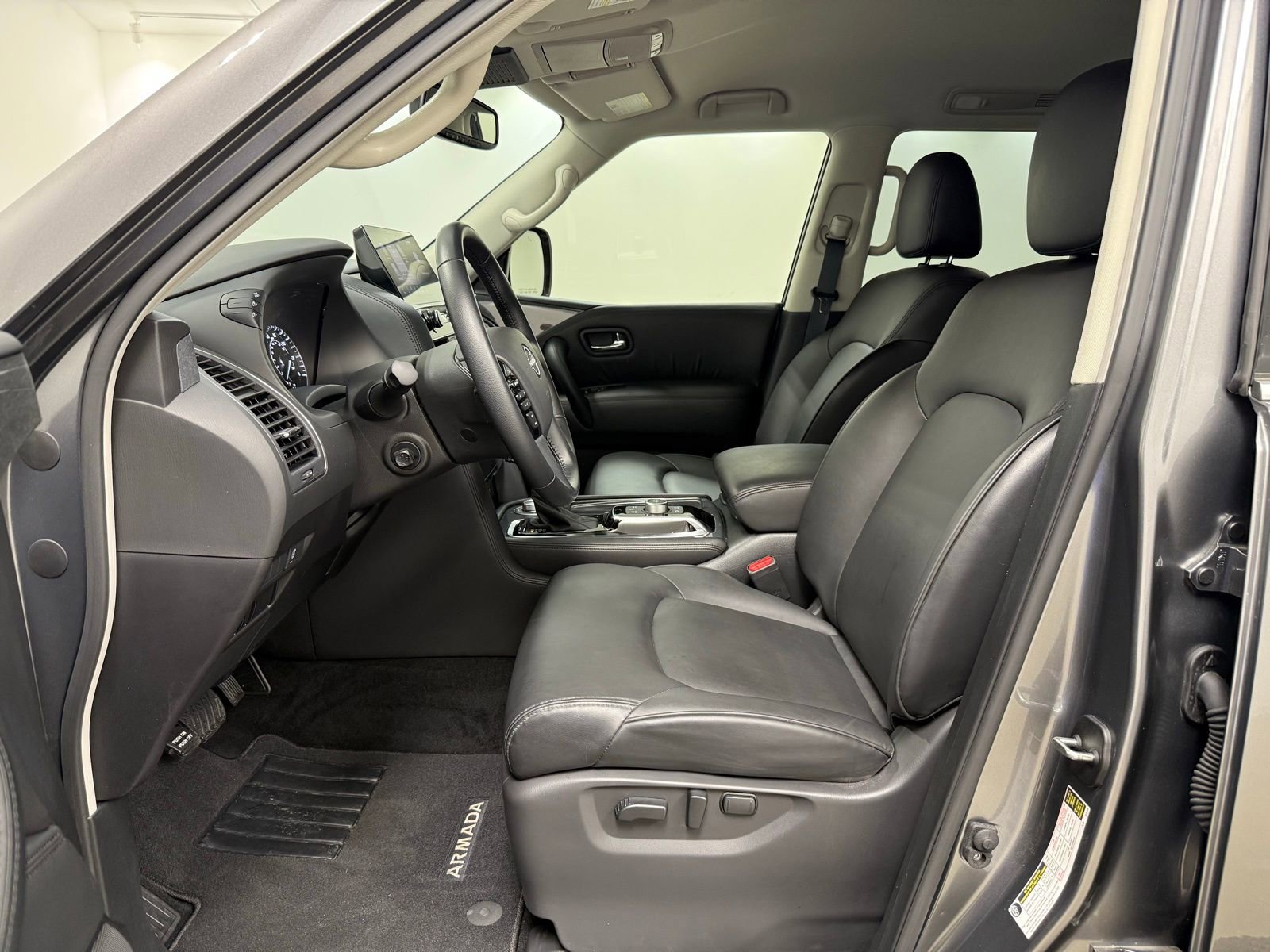 Used 2024 Nissan Armada SV w/ Cargo Package image 12