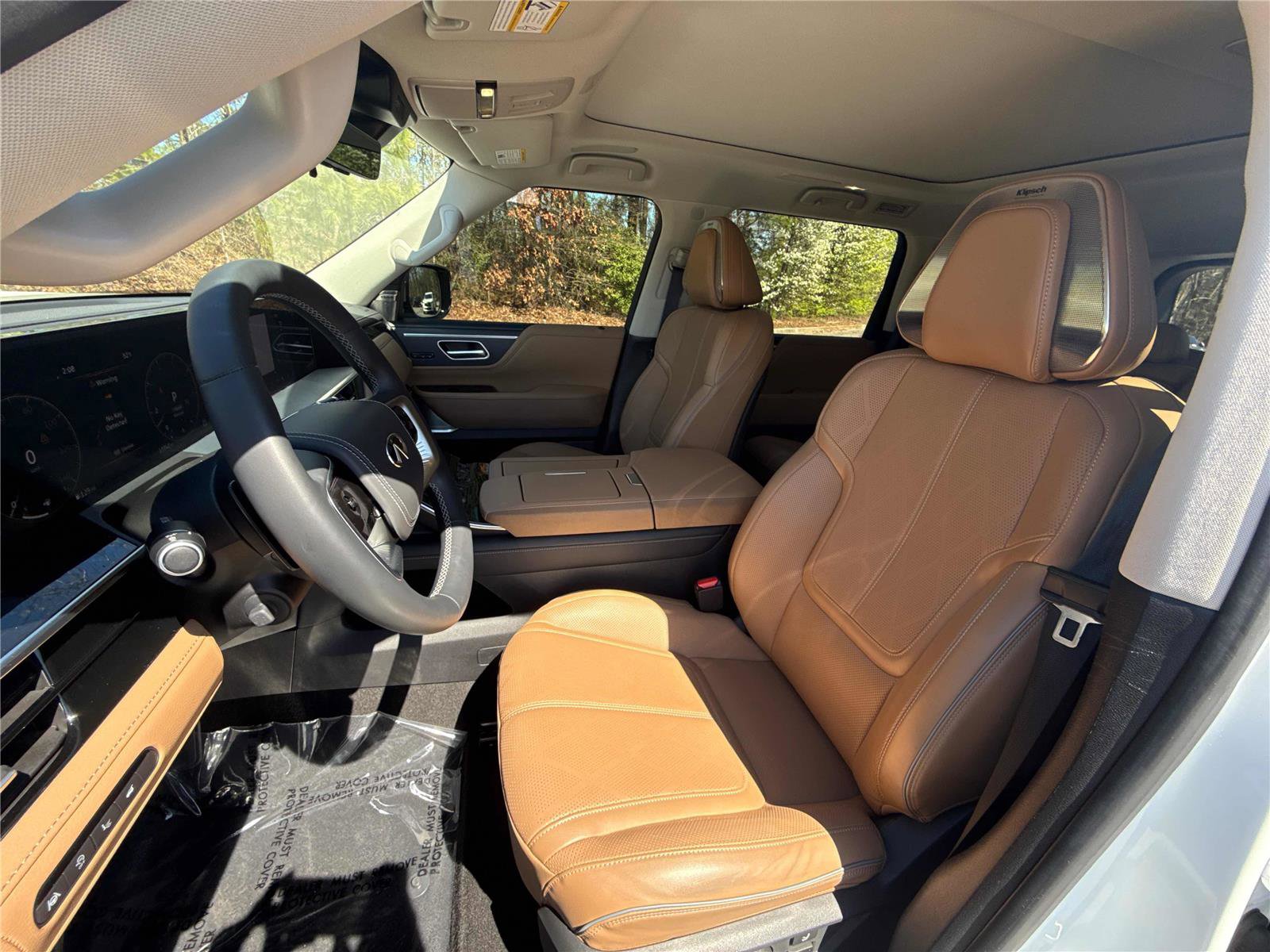 Certified 2025 INFINITI QX80 Sensory image 11