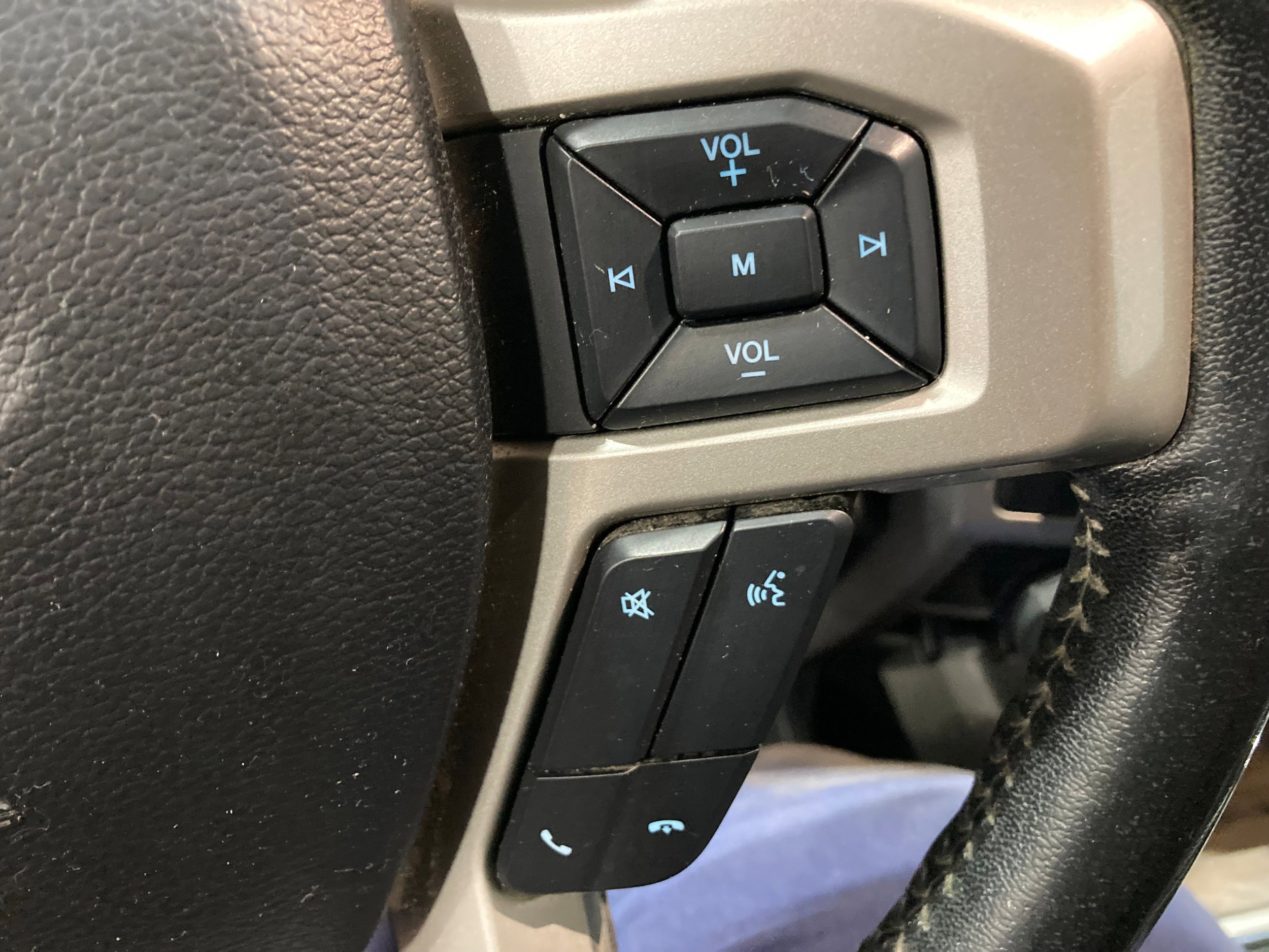 Used 2019 Ford F150 Lariat AWD/4WD image 23