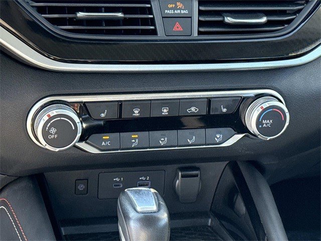 Used 2023 Nissan Altima 2.5 SR w/ SR Premium Package image 22