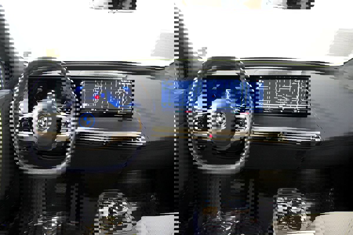 Used 2023 BMW iX xDrive50 w/ Sport Package image 43