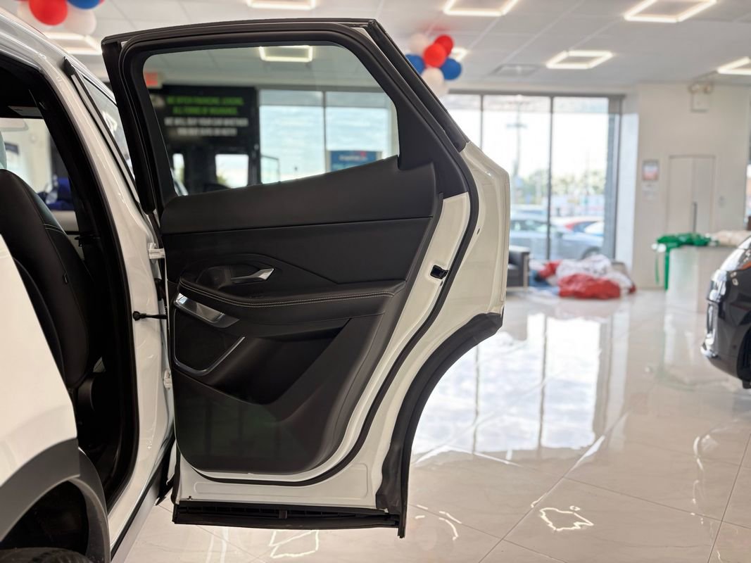 Used 2020 Jaguar E-PACE R-Dynamic HSE image 46