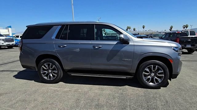 Used 2022 Chevrolet Tahoe LT w/ Luxury Package AWD/4WD image 9